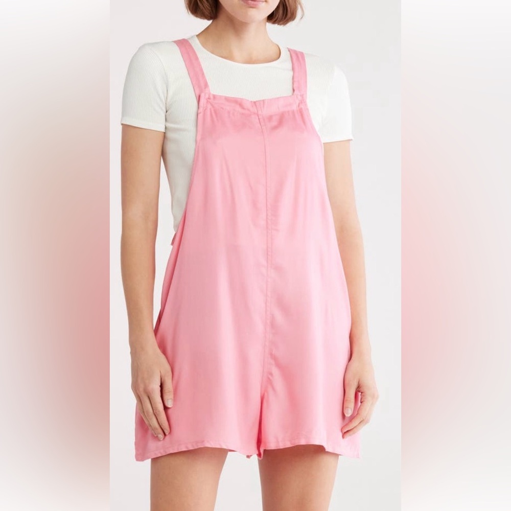 Billabong Women’s Pipe Line Romper Size Medium Color Coral